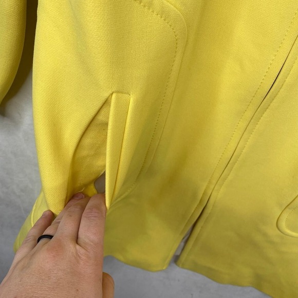 Zara Yellow Round Neck Full Zip Tailored Coat 3/4 Length Sleeves Size Medium - Picture 5 of 10